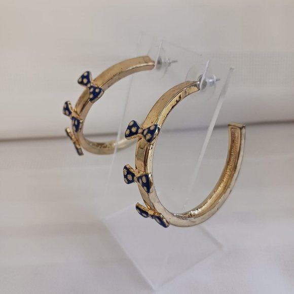 Beaded Necklace and Betsy Johnson Gold Tone Hoop Earrings Set - Picture 8 of 9